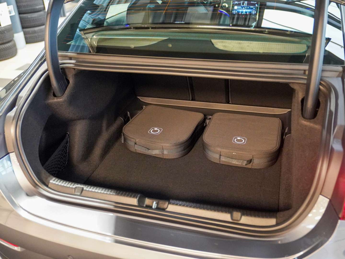 Mercedes EQE 300 Electric Art Advanced Plus - 2025 - Joinsteer - #4