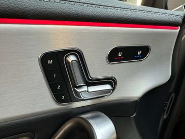 Mercedes CLA 45 AMG Line — photo 13