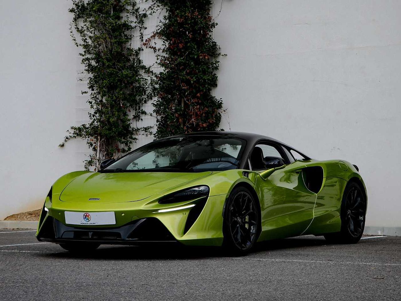 McLaren Artura - 2023 - Joinsteer