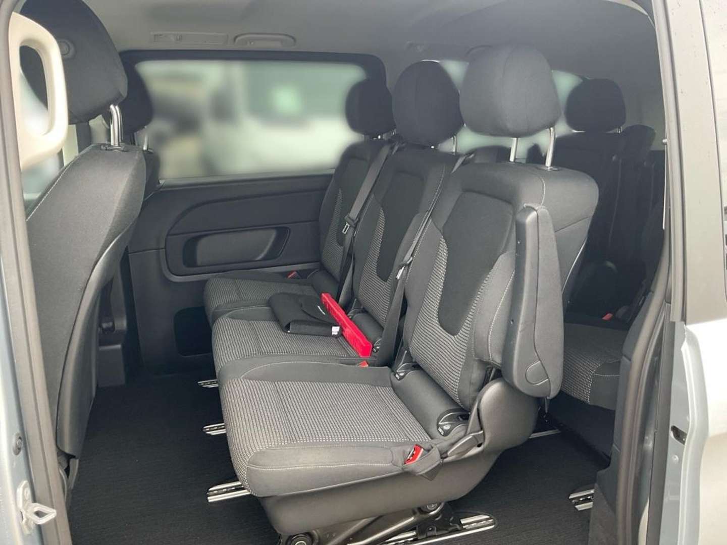 Mercedes EQV 300 Business - 2025 - Joinsteer - #12