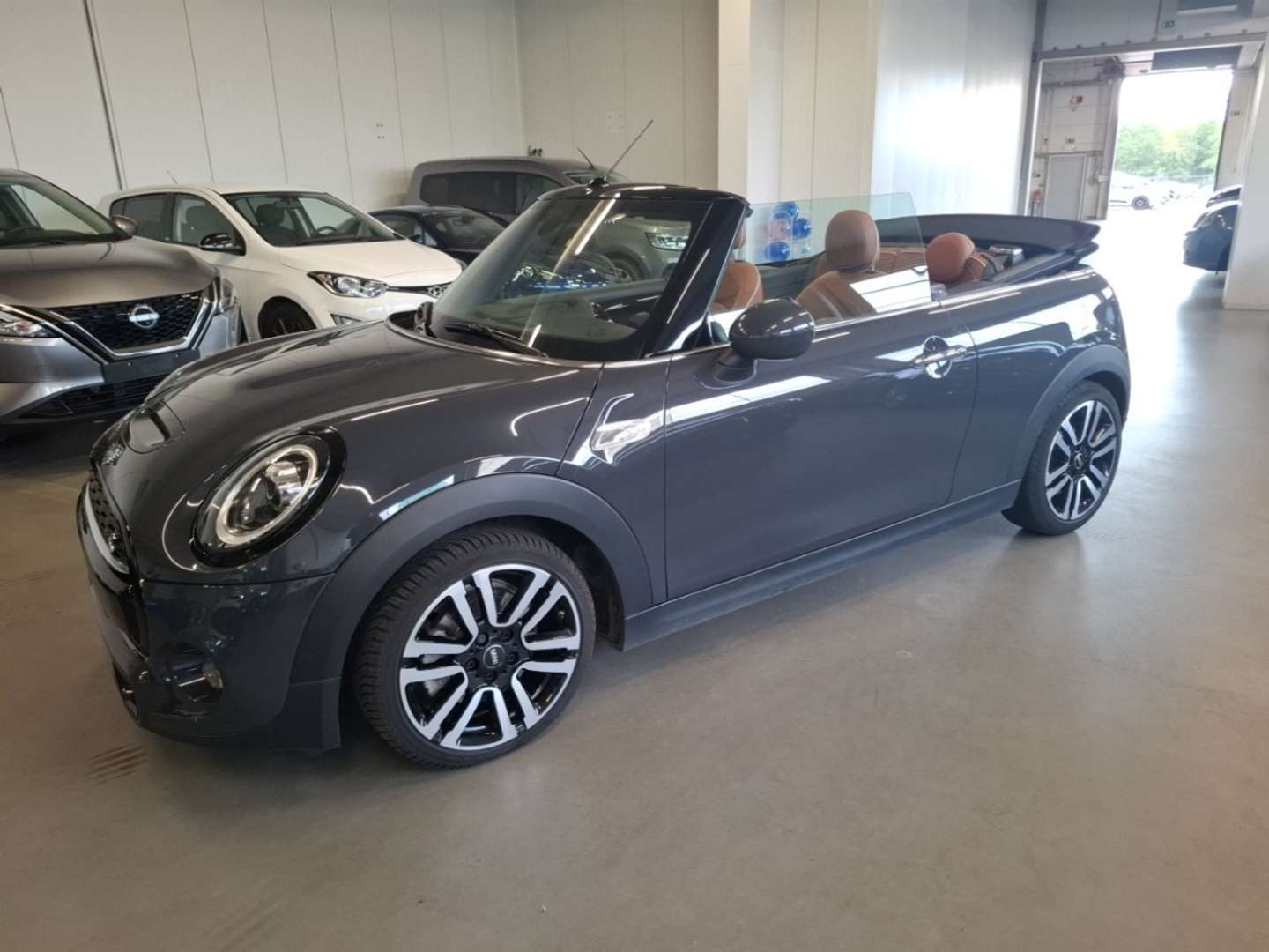 Mini Cabrio Cooper S - 2019 - Joinsteer - #25