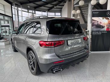 Mercedes GLB 200 AMG Line — photo 6