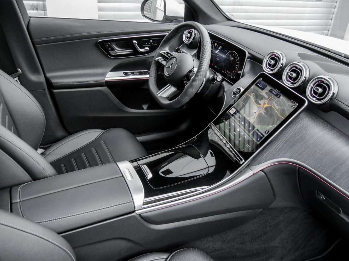 Mercedes GLC 300 AMG Line - 2025 - Joinsteer - #2