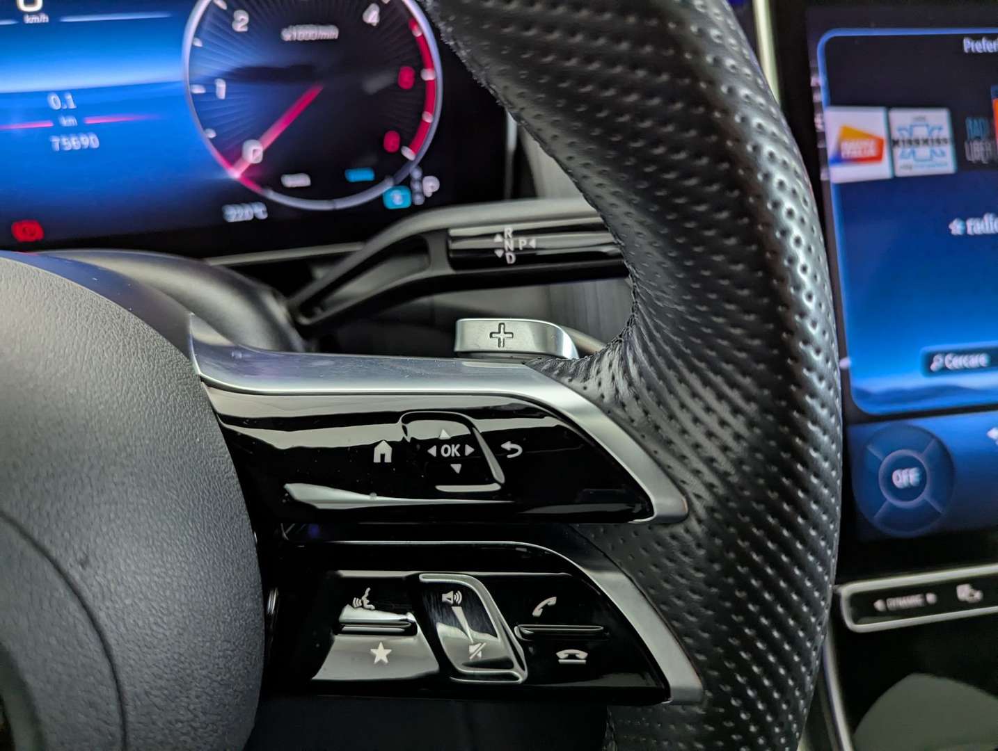 Mercedes GLC Coupé 220 AMG Line Premium - 2023 - Joinsteer - #19