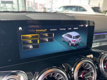 Mercedes GLB 200 AMG Line — photo 19
