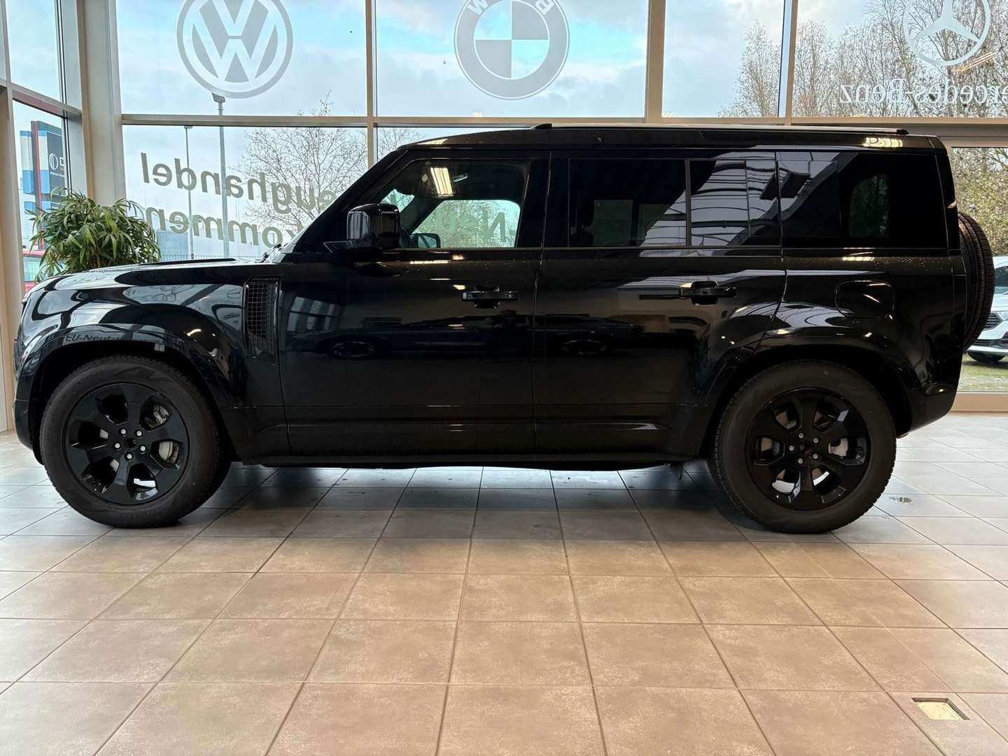 Land Rover Defender 110 X-Dynamic SE P300e - 2025 - Joinsteer - #1