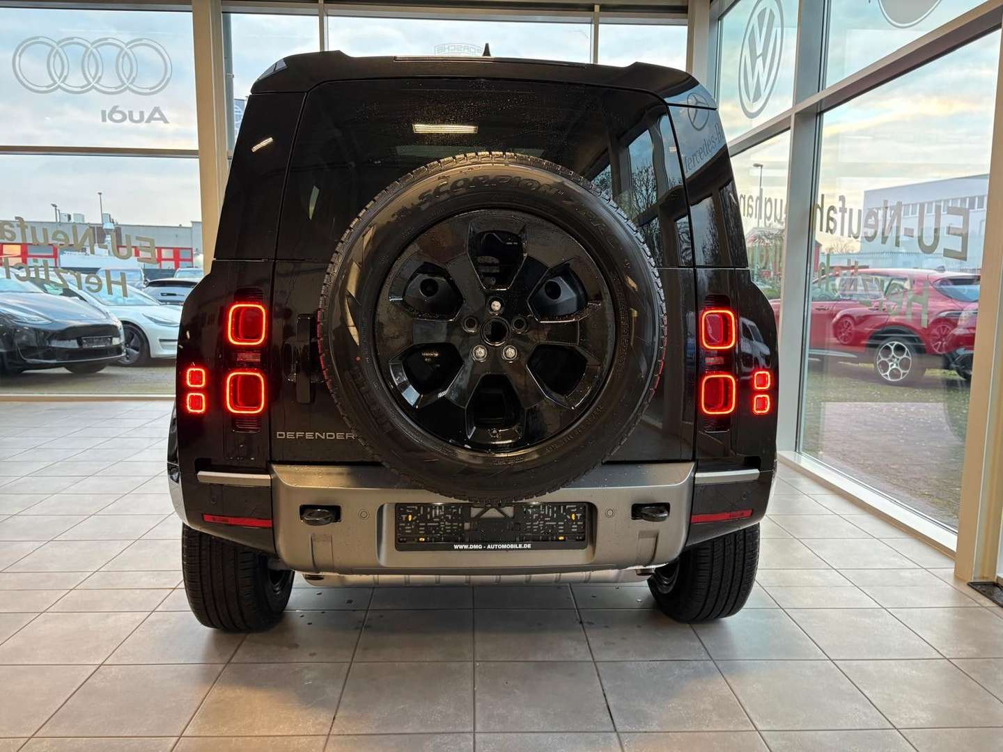 Land Rover Defender 110 X-Dynamic SE P300e - 2025 - Joinsteer - #5