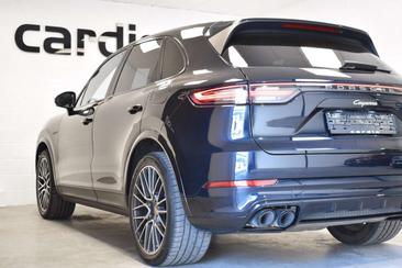 Porsche Cayenne III Platinum E-Hybrid — photo 9