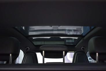 Porsche Cayenne III Platinum E-Hybrid — photo 28