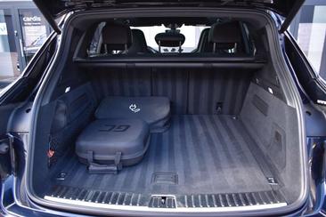 Porsche Cayenne III Platinum E-Hybrid — photo 29