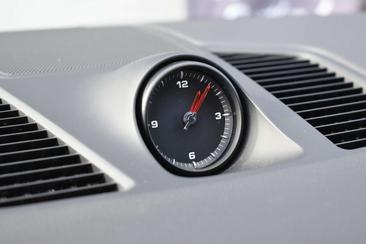 Porsche Cayenne III Platinum E-Hybrid — photo 30