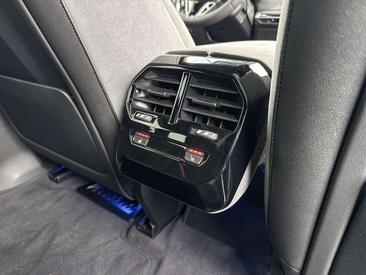 BMW IX Innovation Pack XDrive45 — photo 24
