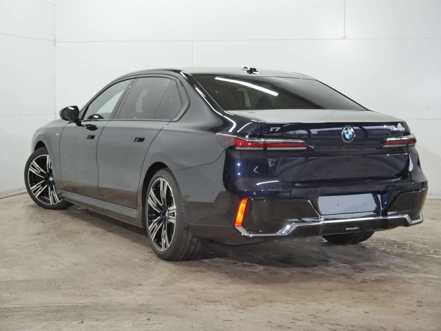 BMW I7 M Sport XDrive60 - 2024 - Joinsteer - #3