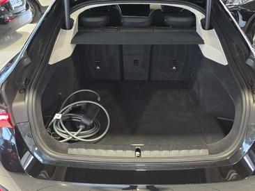 BMW I4 EDrive — photo 7