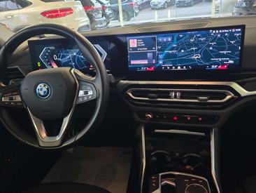 BMW I4 EDrive — photo 11