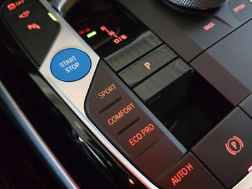 BMW I4 EDrive — photo 29