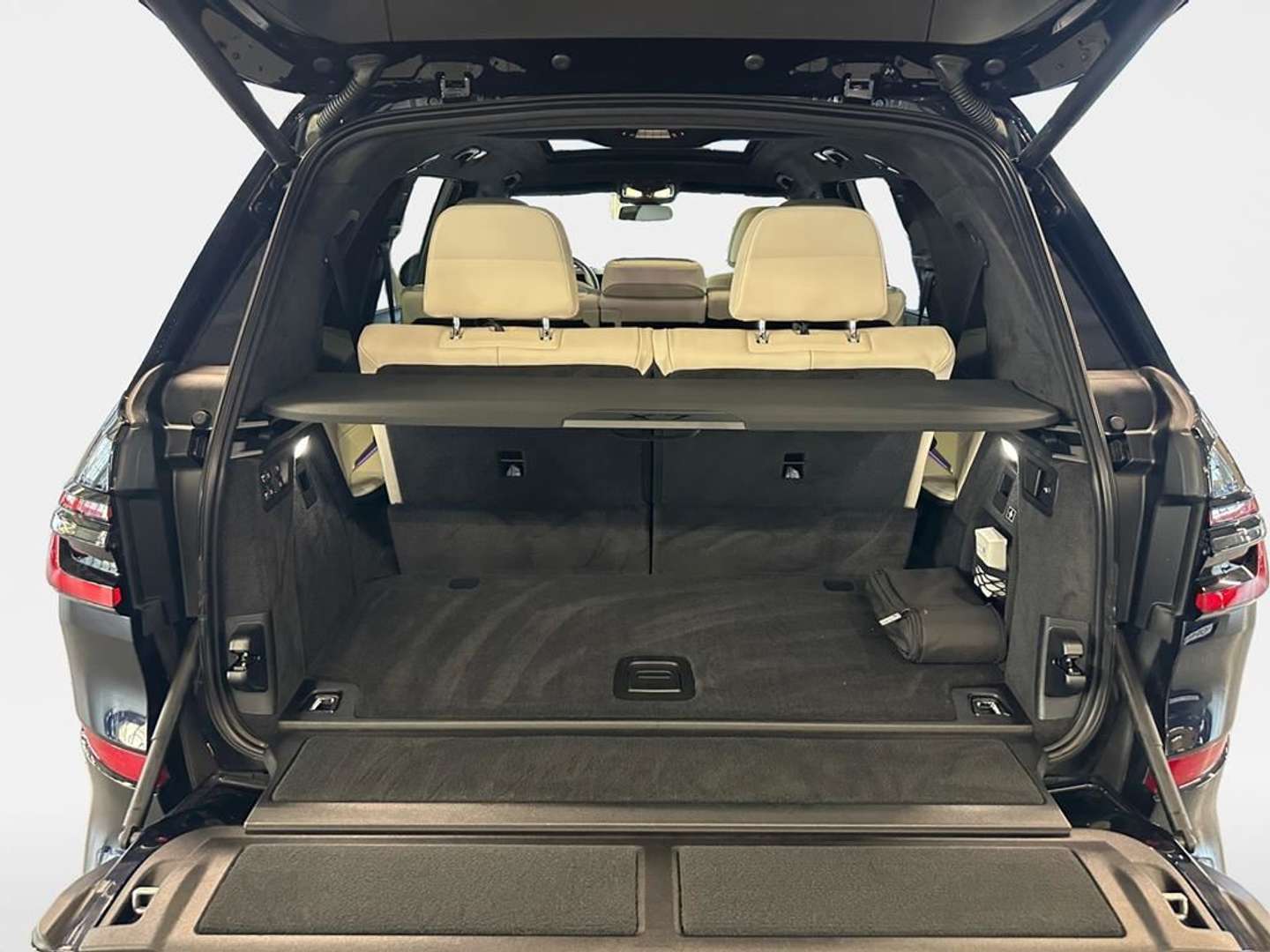 BMW X7 M Sport Pro M - 2024 - Joinsteer - #15