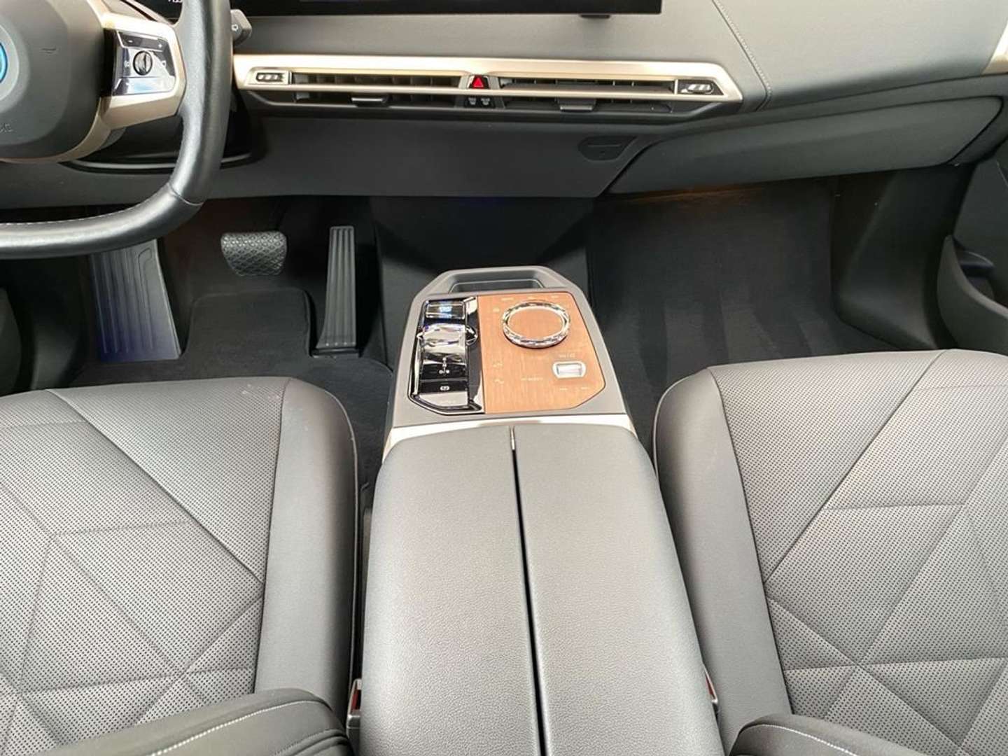 BMW IX Sportpaket Électrique - 2023 - Joinsteer - #10
