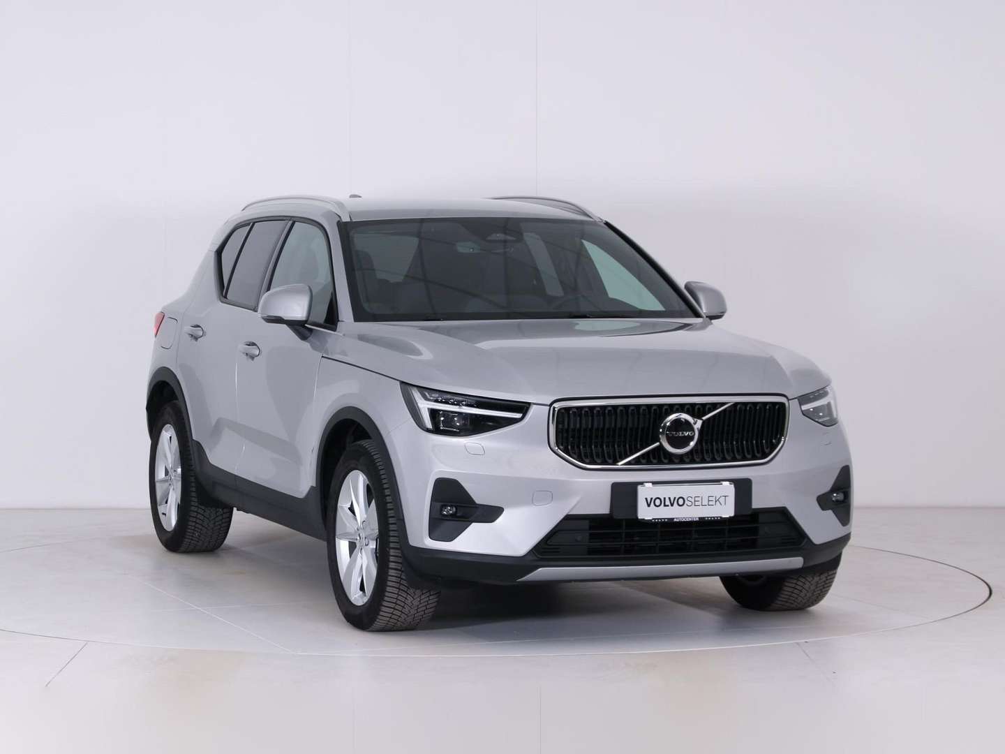 Volvo XC40 B3 Core - 2025 - Joinsteer - #2