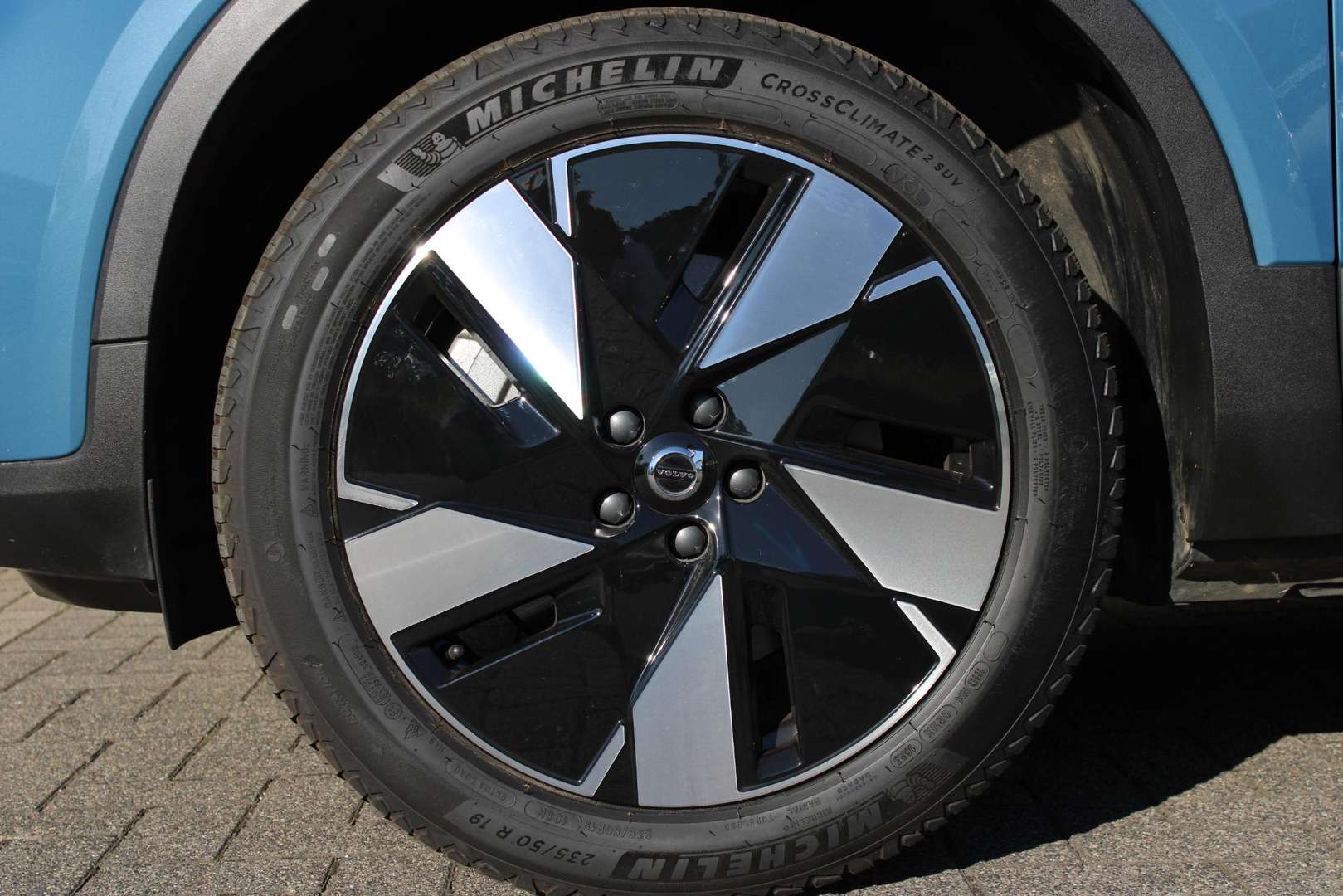 Volvo EX40 Plus Extended Range - 2024 - Joinsteer - #4