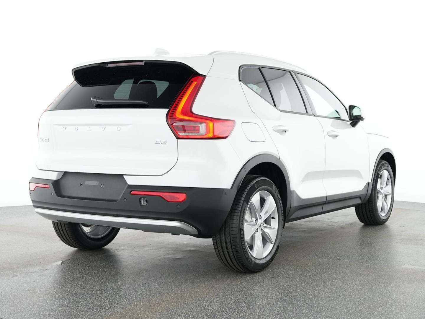 Volvo XC40 Core - 2025 - Joinsteer - #2