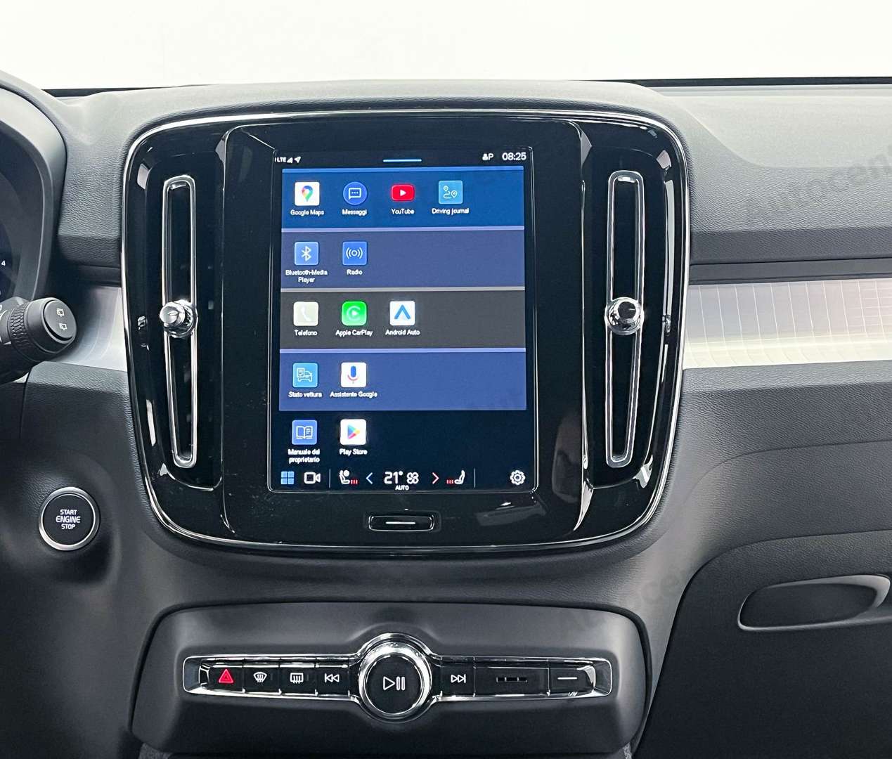 Volvo XC40 B3 Core - 2025 - Joinsteer - #21