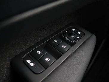 Volvo C40 Recharge PLUS — photo 15