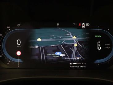 Volvo C40 Recharge PLUS — photo 19