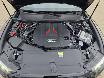 Audi A6 Avant S6 — photo 16