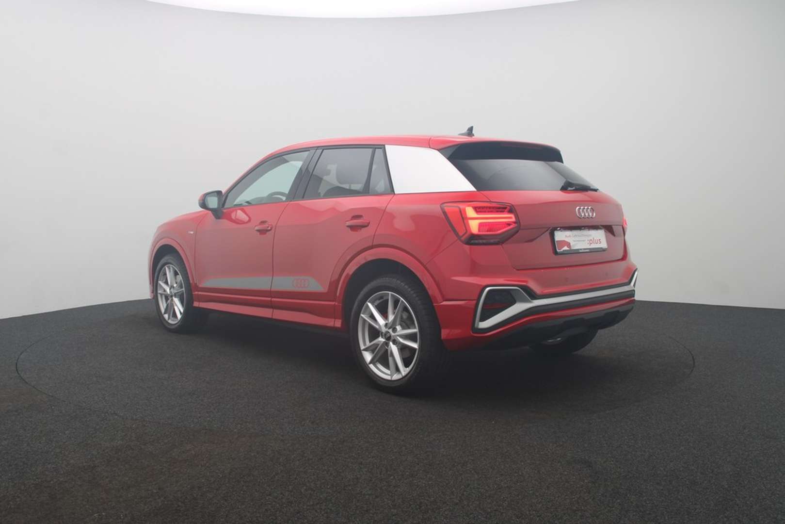 Audi Q2 S Line 35 TFSI - 2024 - Joinsteer - #2
