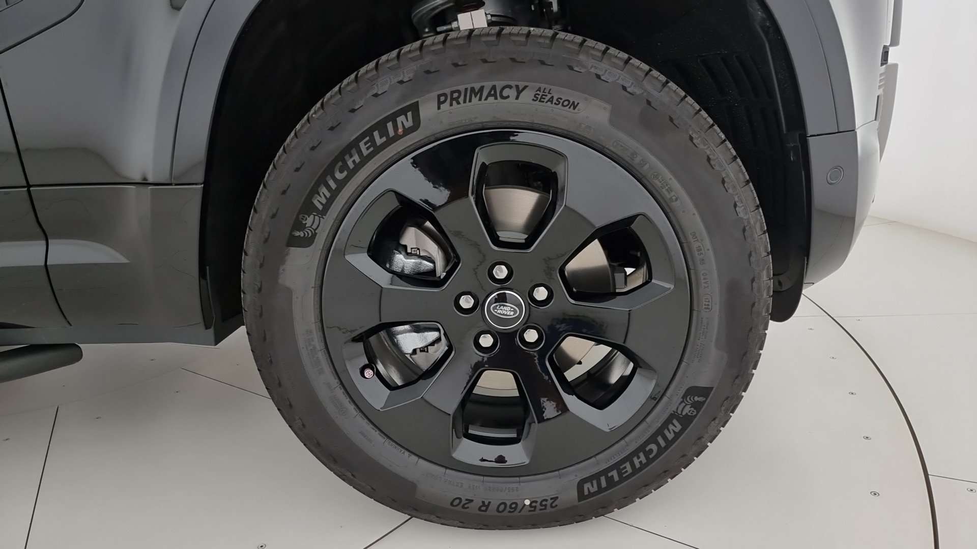 Land Rover Defender 90 D200 X-Dynamic SE - 2025 - Joinsteer - #9