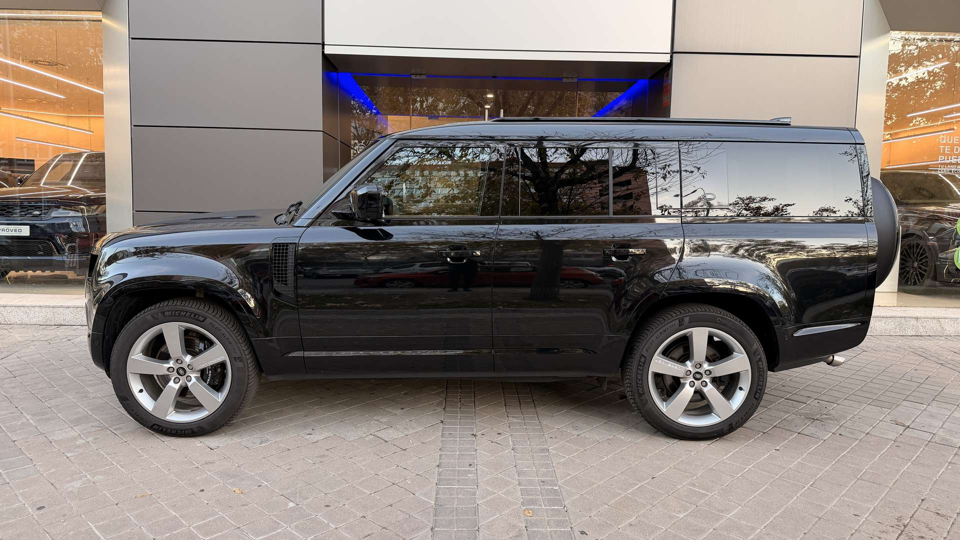 Land Rover Defender 130 V8 - 2024 - Joinsteer - #6