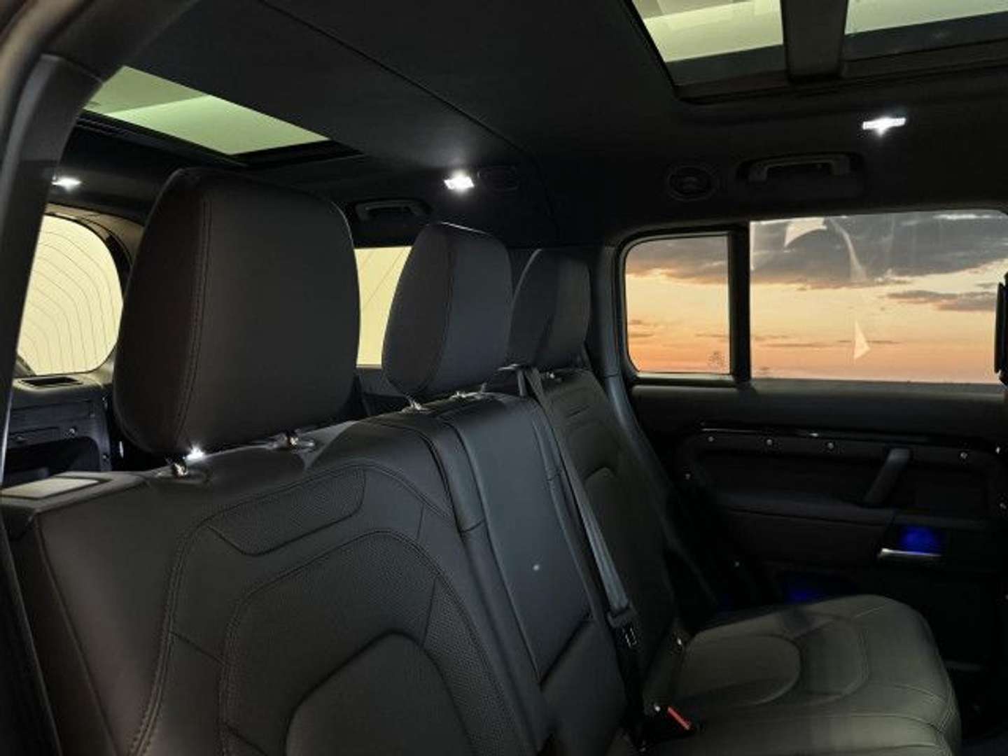 Land Rover Defender 130 X-Dynamic SE D300 - 2025 - Joinsteer - #6