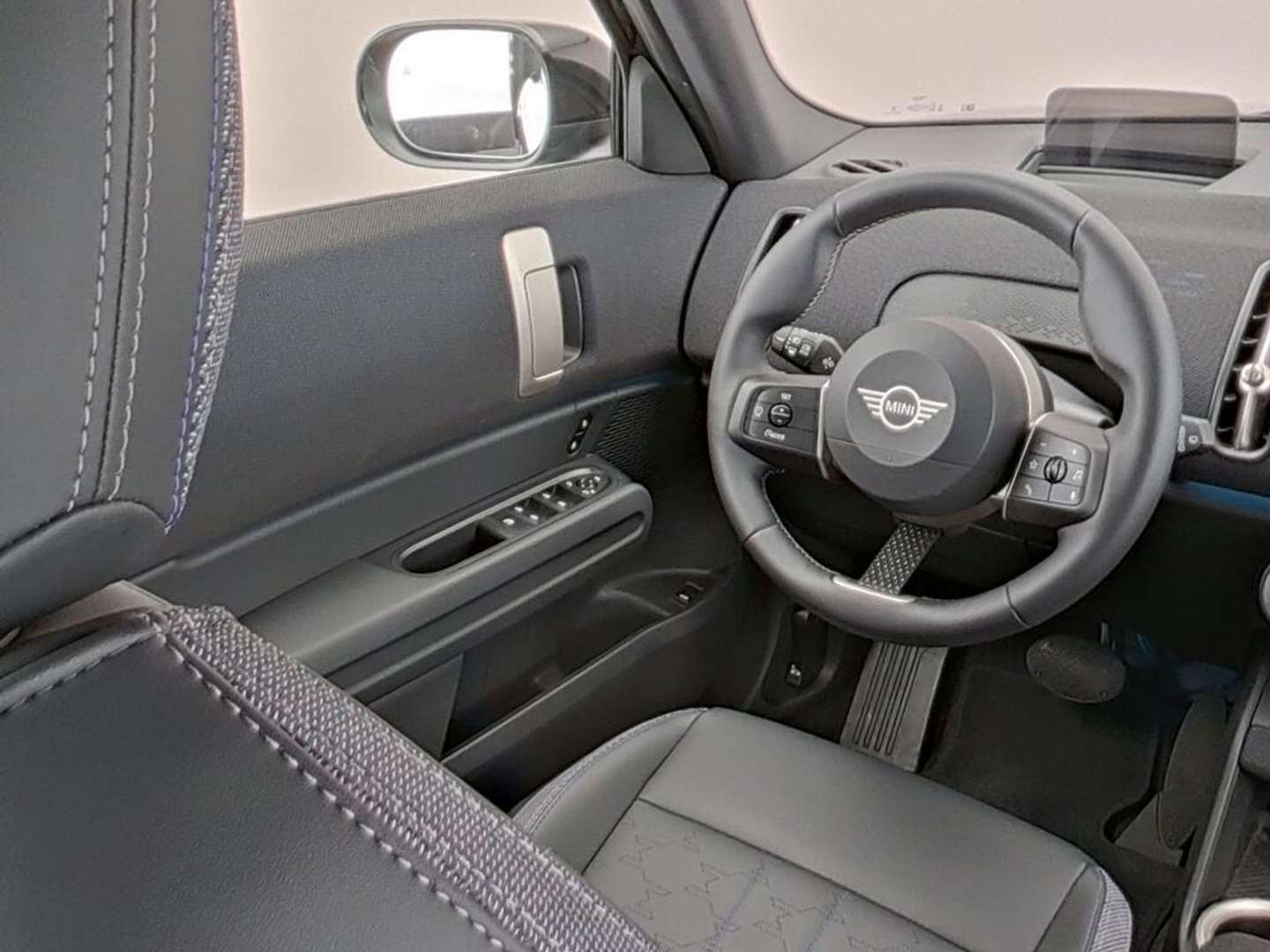 Mini Countryman Classic Cooper SE - 2025 - Joinsteer - #3