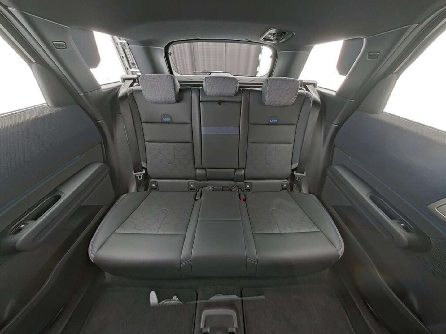 Mini Countryman Classic Cooper SE - 2025 - Joinsteer - #5