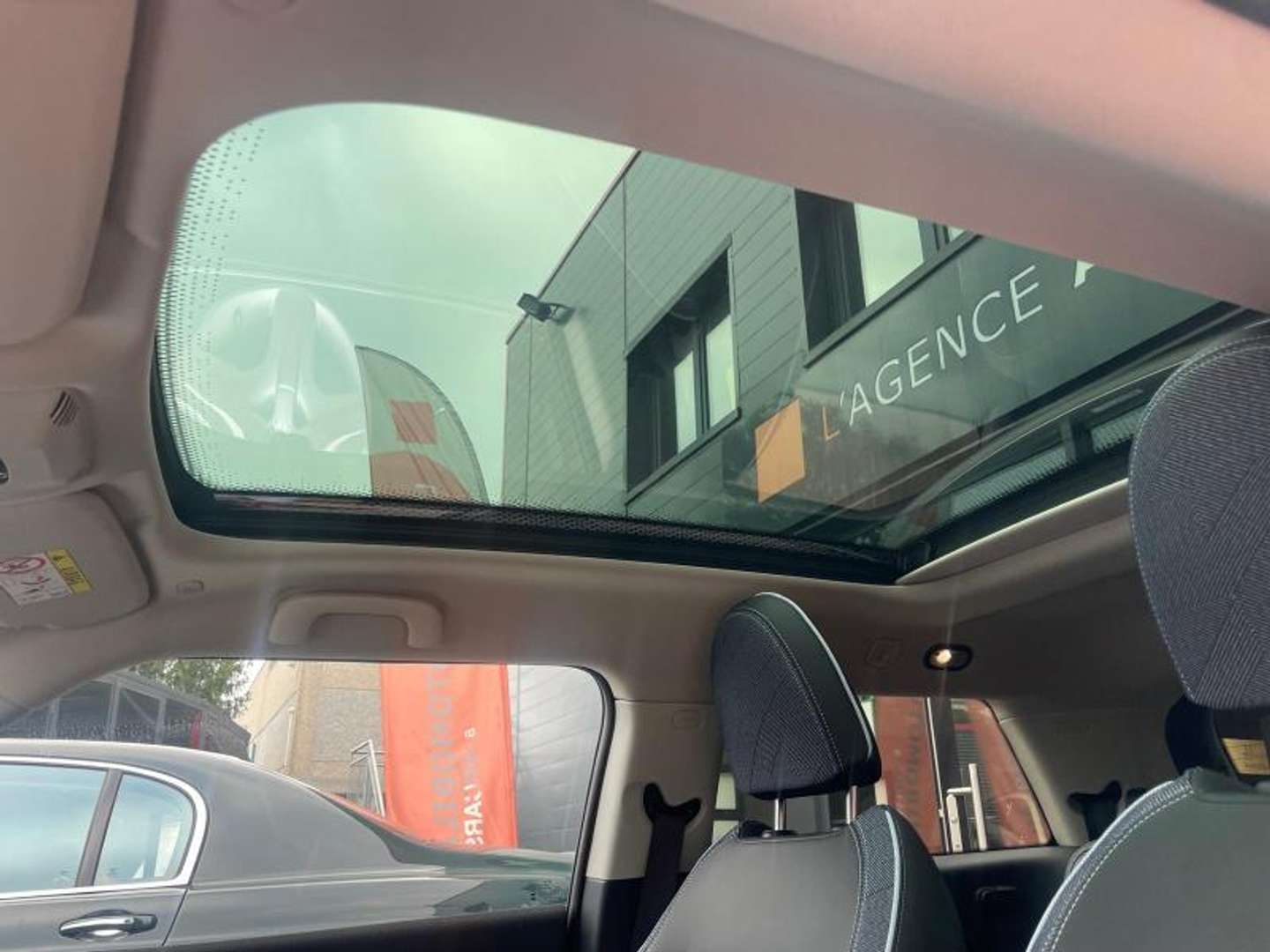 Mini Cooper E Cooper SE - 2024 - Joinsteer - #17