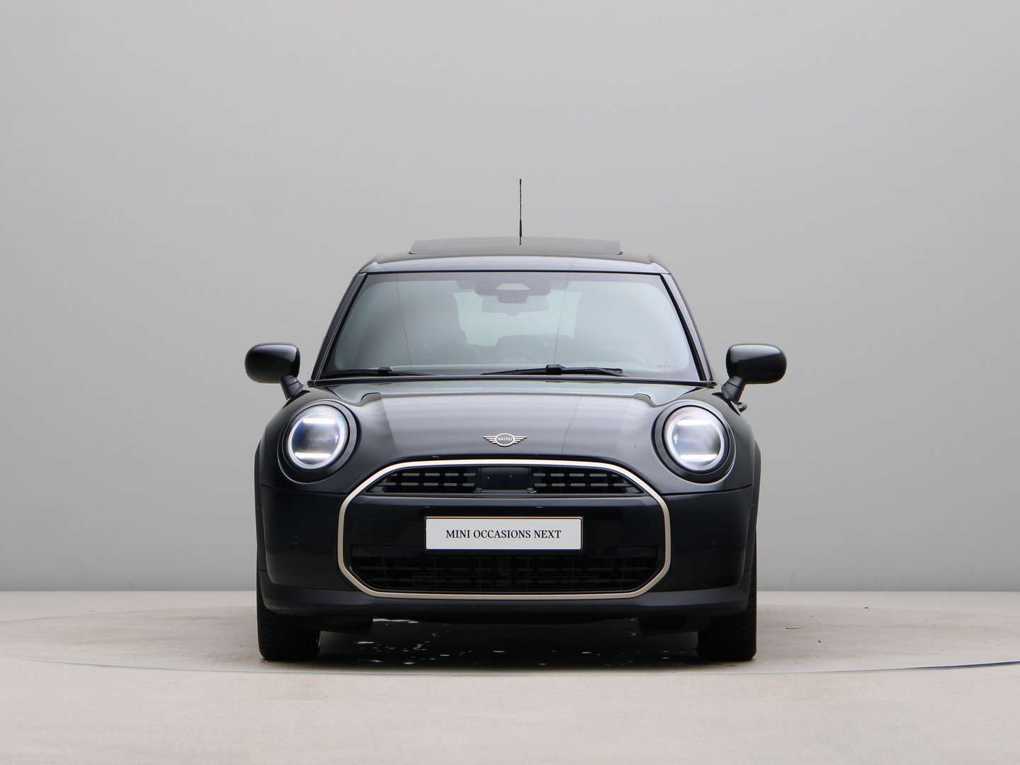 Mini 5 Portes Favoured Cooper - 2024 - Joinsteer - #1
