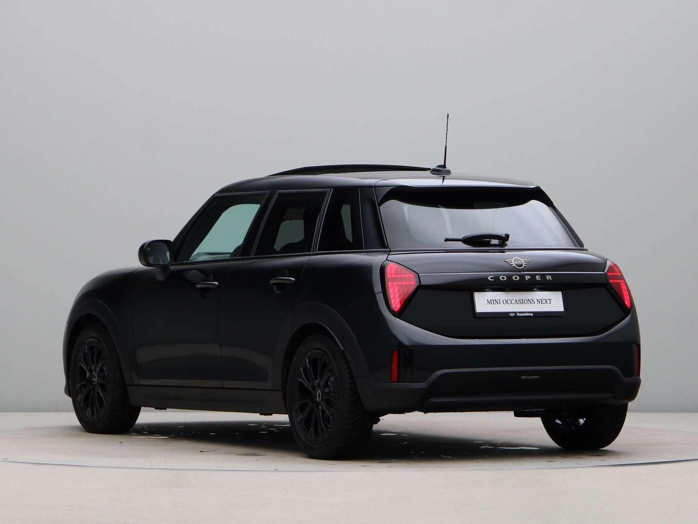 Mini 5 Portes Favoured Cooper - 2024 - Joinsteer - #6