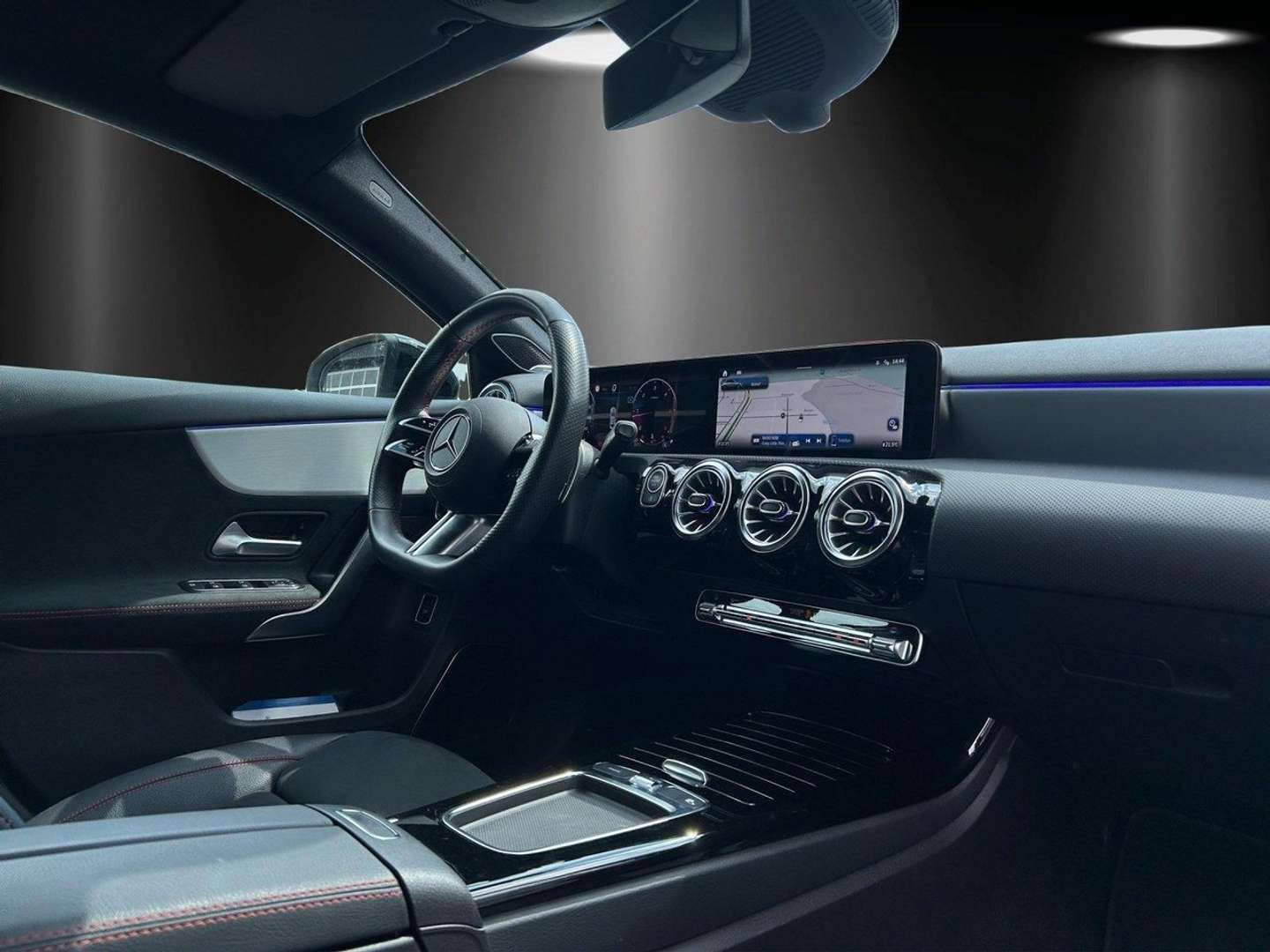 Mercedes Classe A 220 AMG LINE - 2023 - Joinsteer - #12