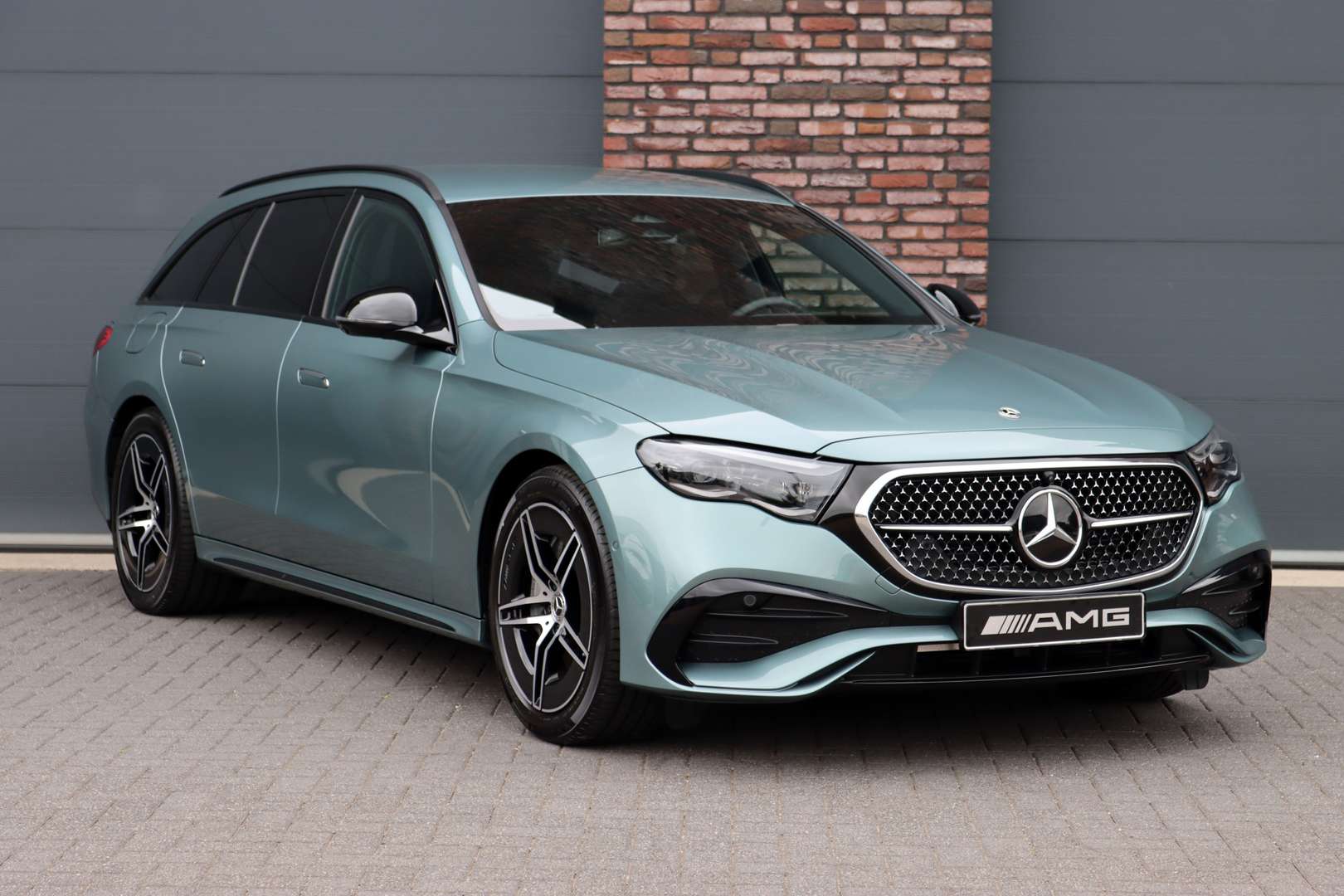 Mercedes Classe E Break 300 AMG Line - 2024 - Joinsteer - #1