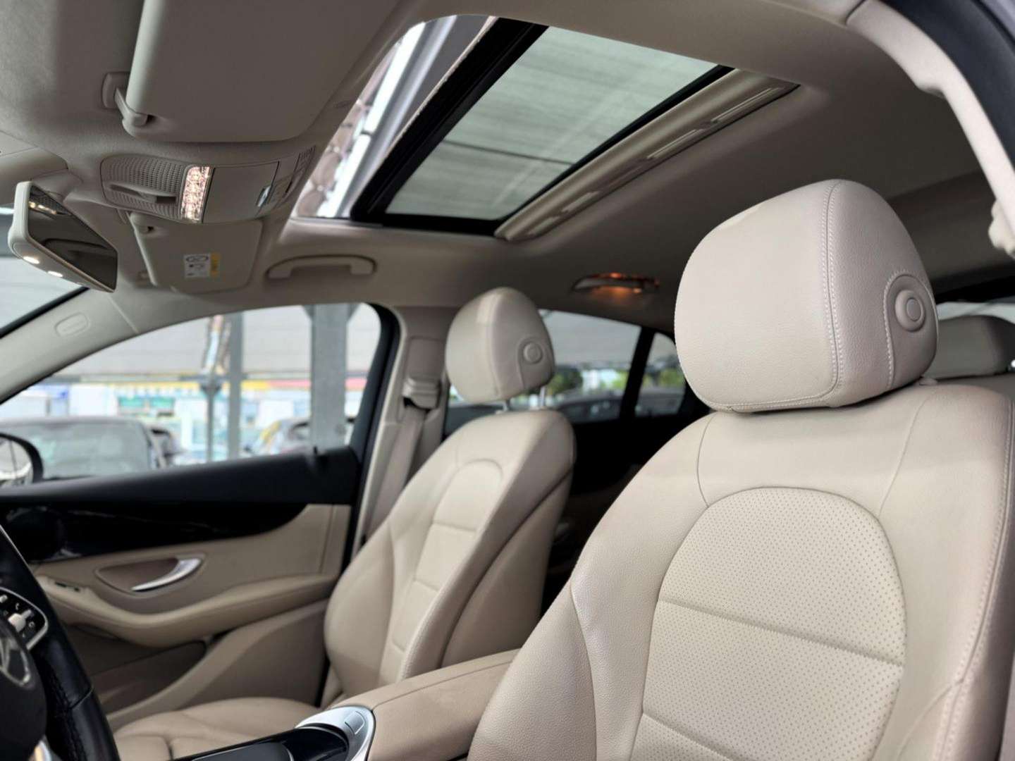 Mercedes GLC Coupé 220 Premium Plus AMG Line - 2019 - Joinsteer - #4