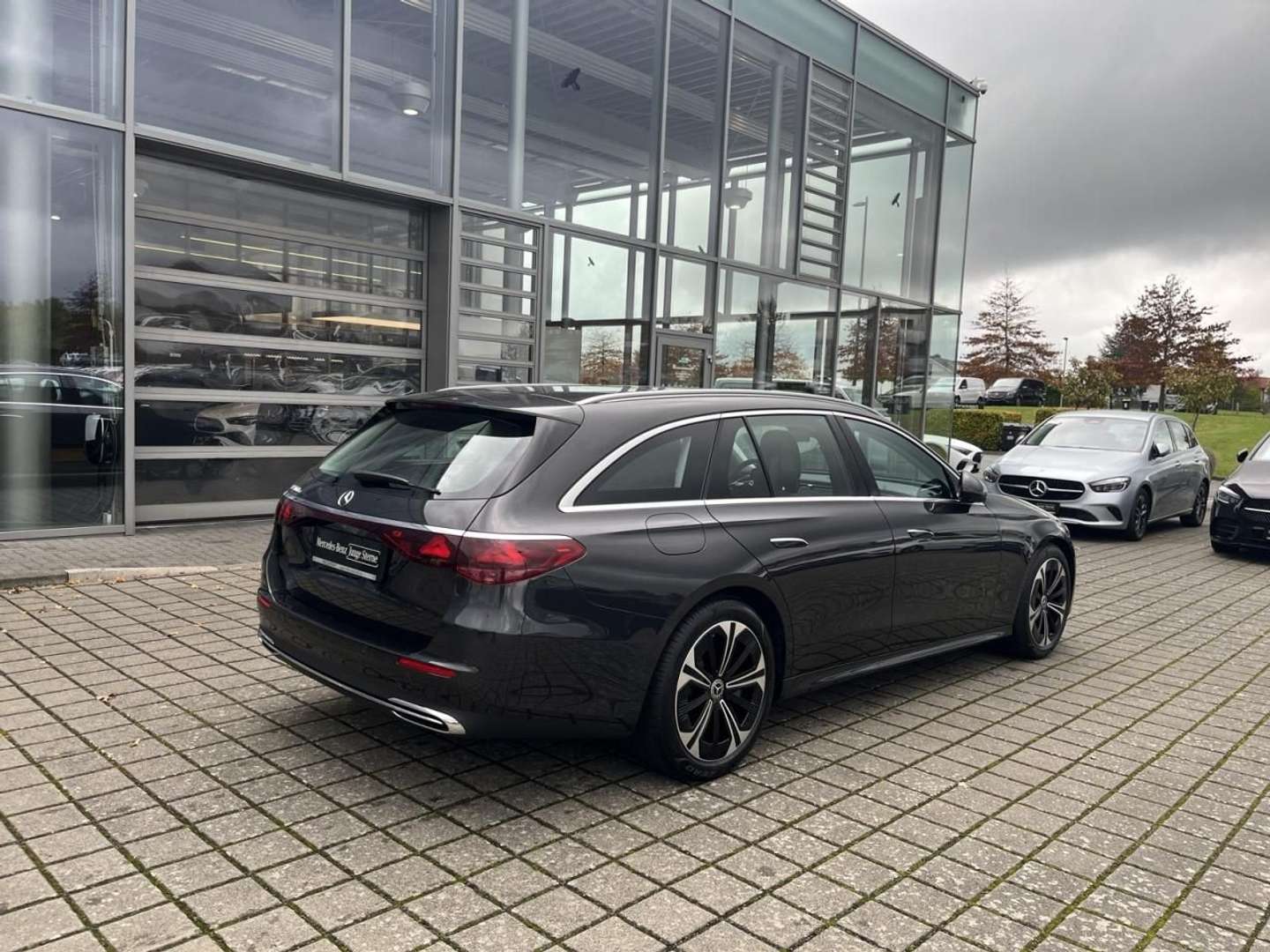 Mercedes Classe E Break 300 Avantgarde - 2024 - Joinsteer - #4