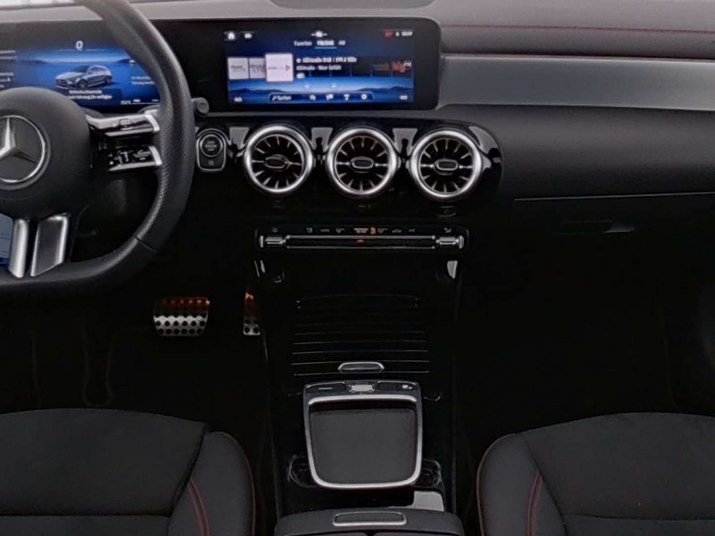 Mercedes CLA 200 AMG-Line - 2024 - Joinsteer - #3