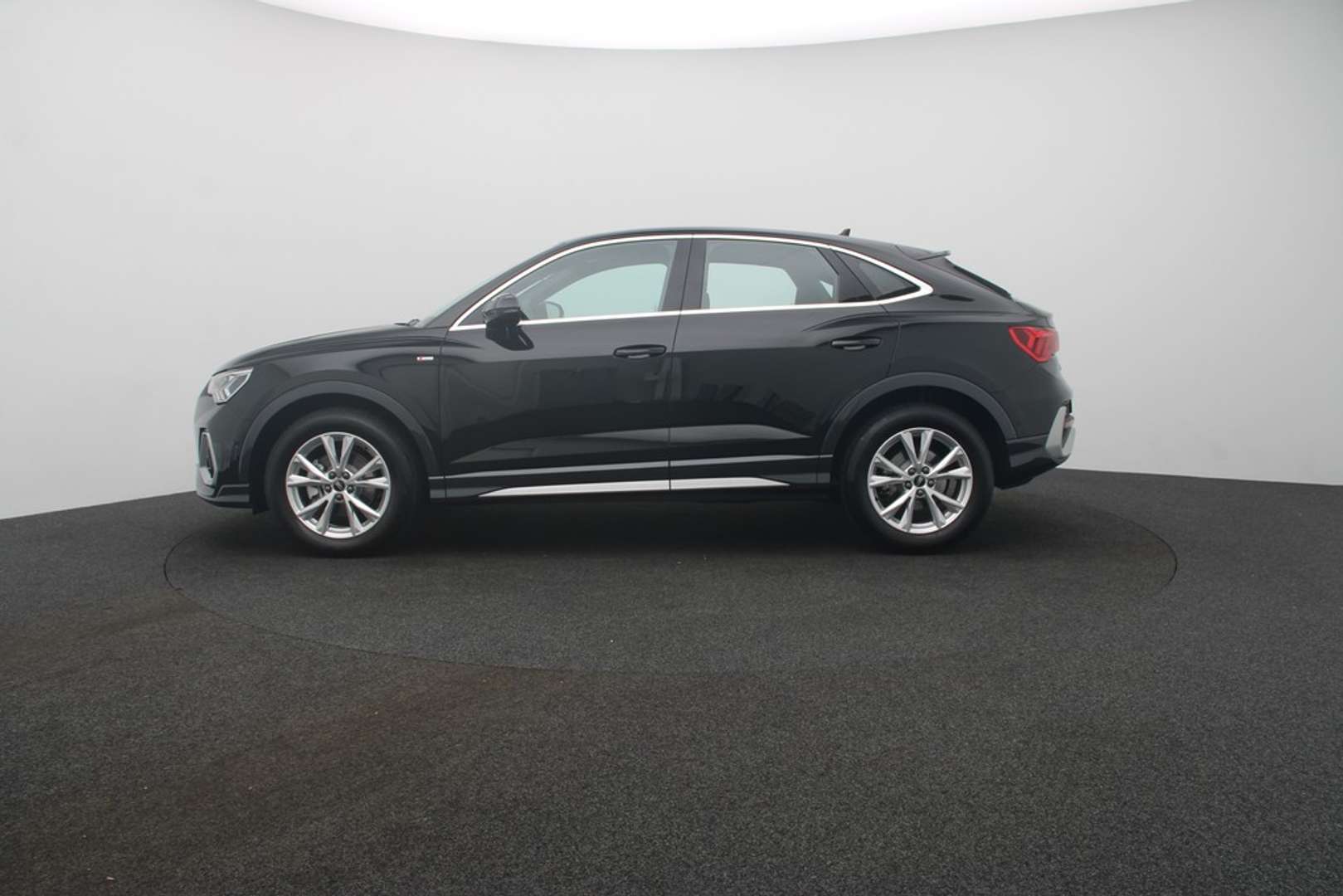 Audi Q3 Sportback S Line 35 TDI - 2025 - Joinsteer - #1