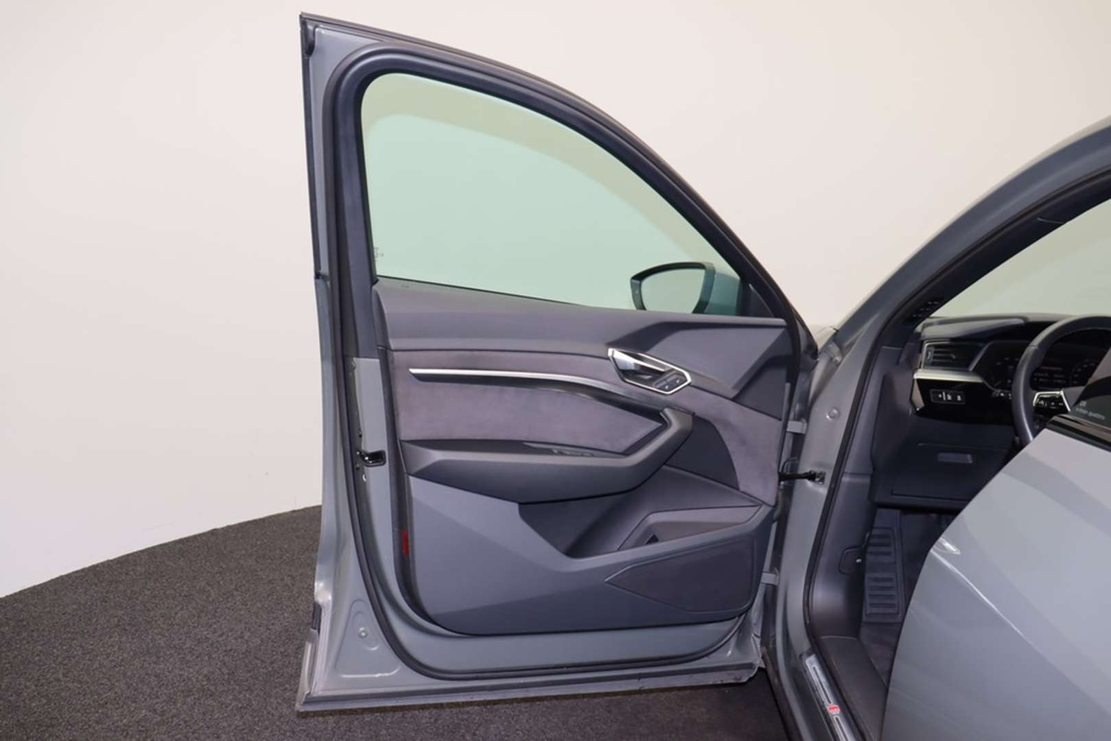 Audi Q8 S Line 50 - 2023 - Joinsteer - #6