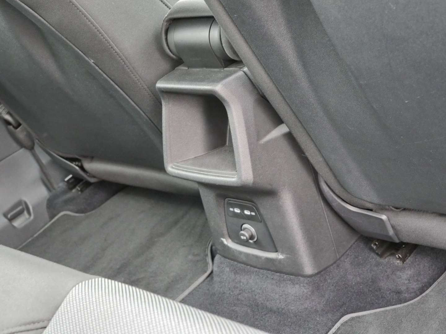 Audi Q4 Sportback Advanced 35 - 2022 - Joinsteer - #17