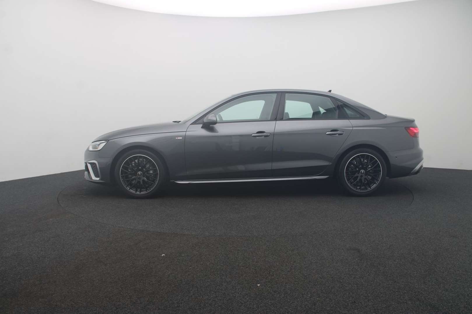 Audi A4 S Line 40 TDI - 2024 - Joinsteer - #1