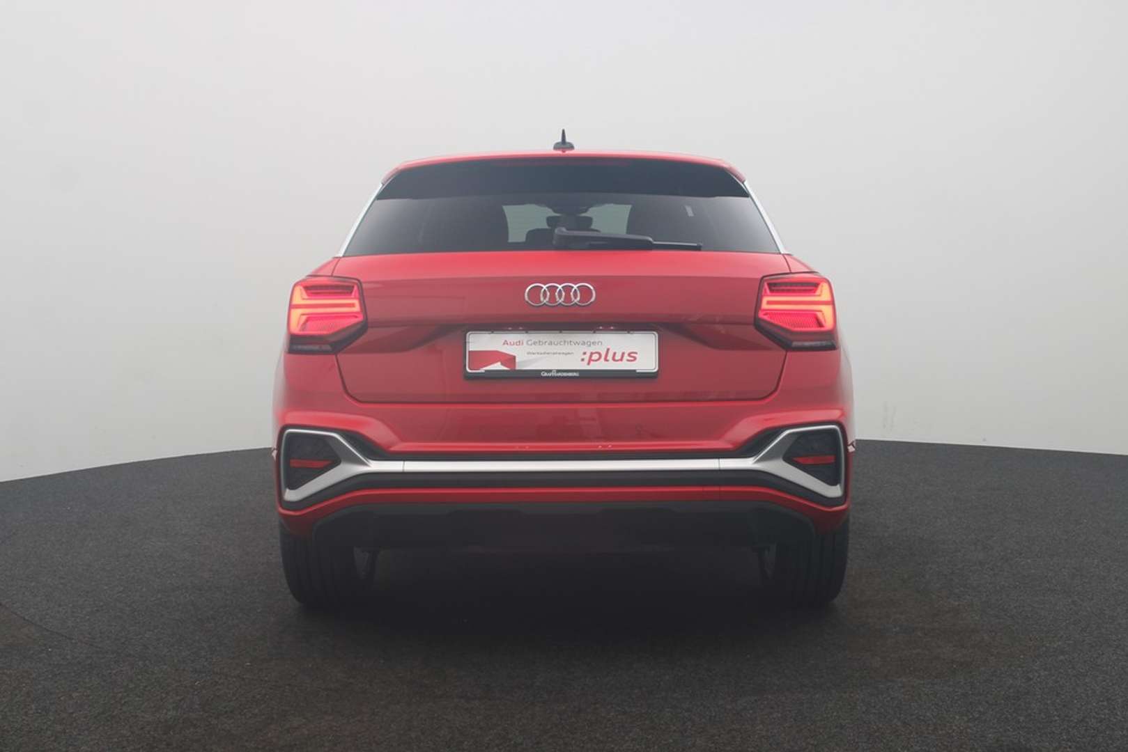 Audi Q2 S Line 35 TFSI - 2024 - Joinsteer - #3