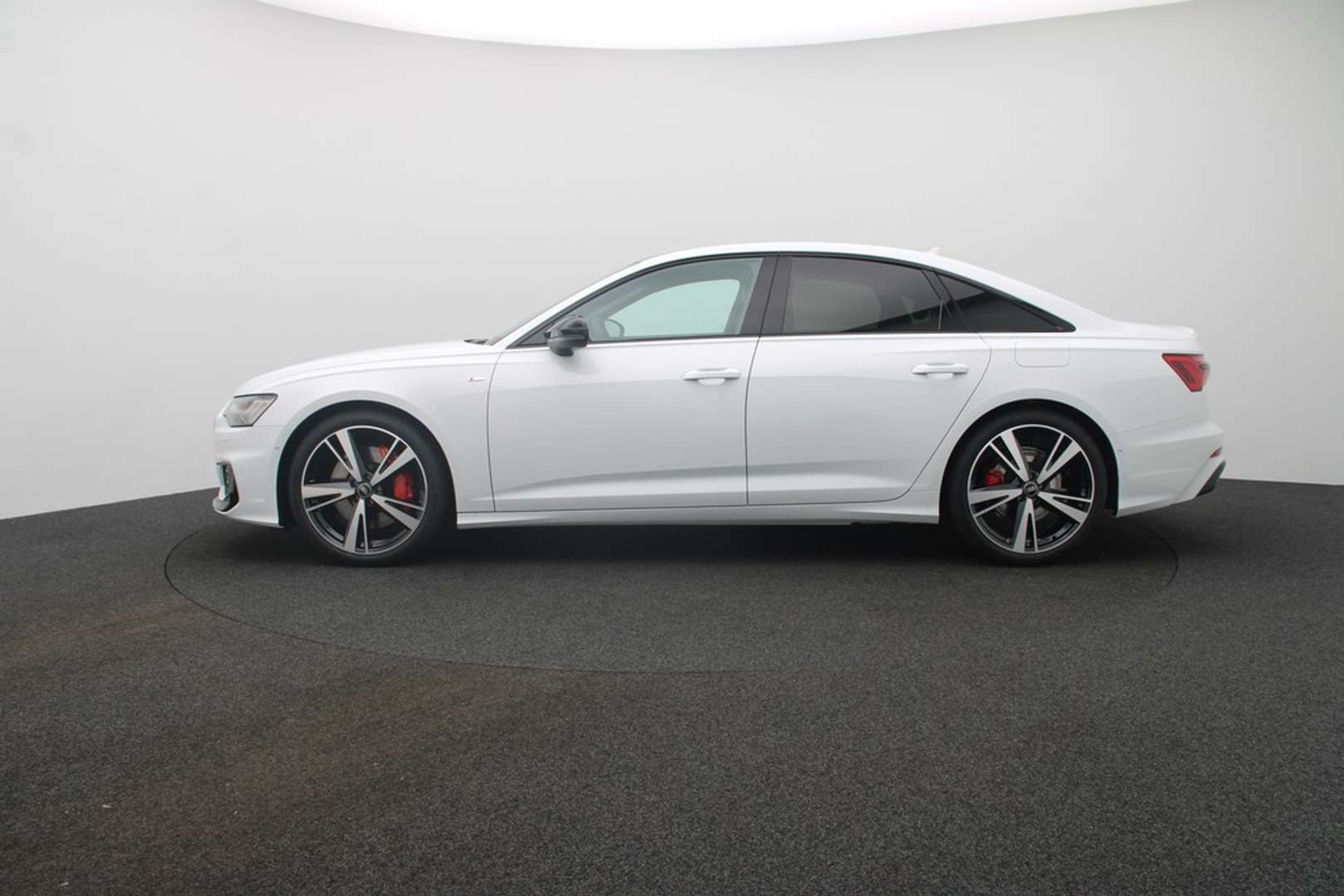 Audi A6 S Line 55 TFSI E - 2025 - Joinsteer - #1