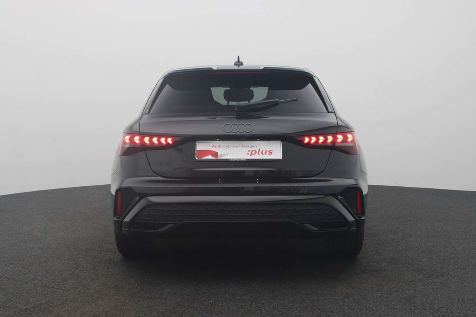 Audi A3 Sportback S Line 40 TFSI E - 2025 - Joinsteer - #3